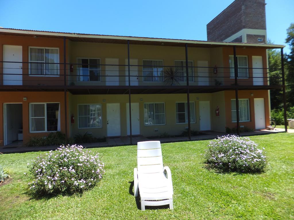 Las Lomas Suites & Spa Chascomús Δωμάτιο φωτογραφία