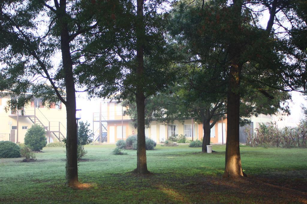Las Lomas Suites & Spa Chascomús Εξωτερικό φωτογραφία
